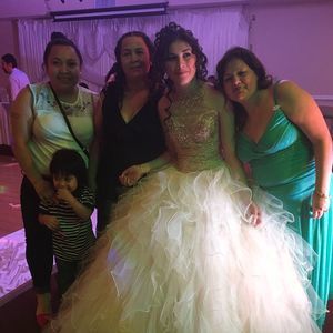 Meet your Posher, Mirna